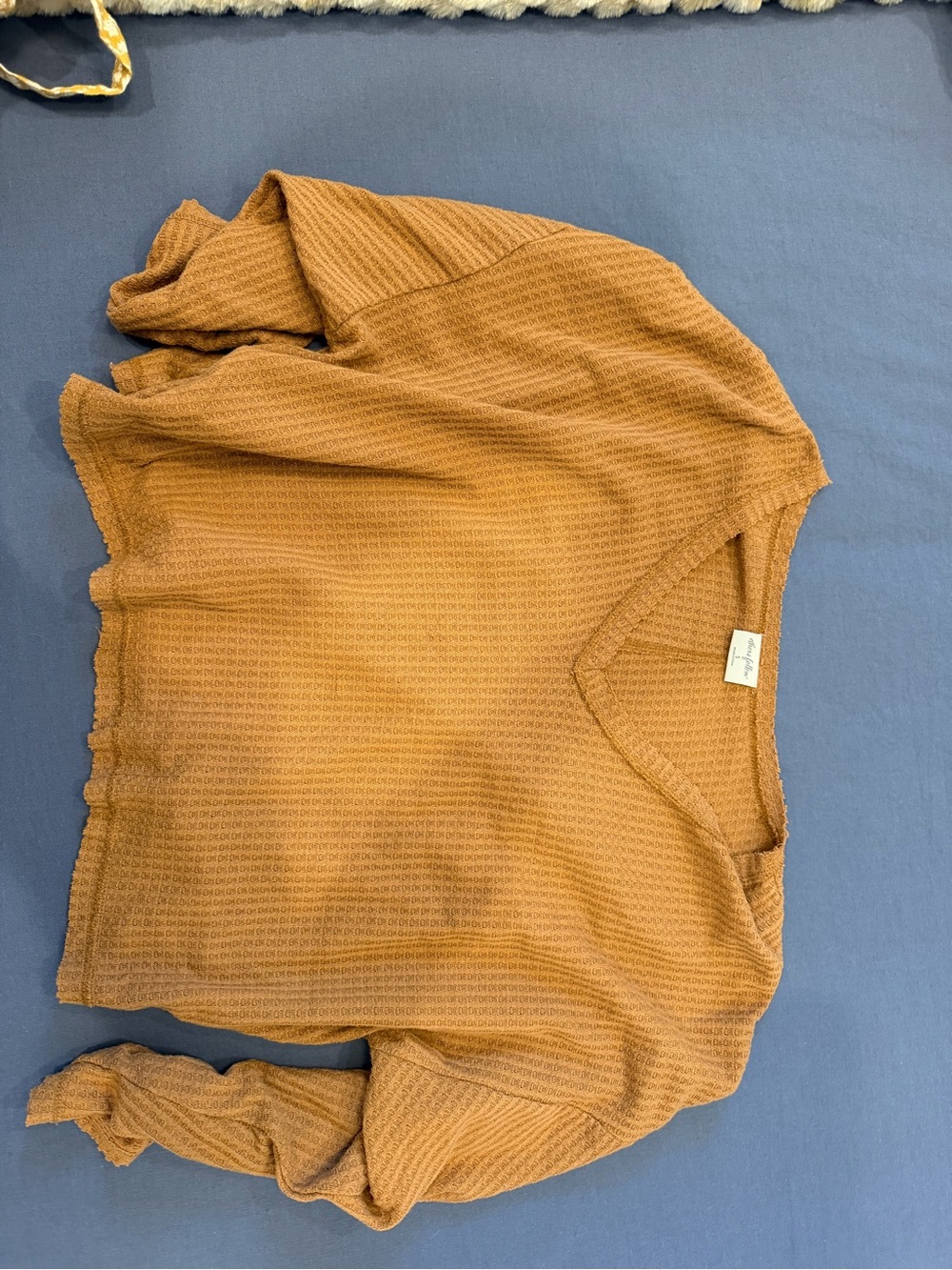 Others Follow Waffle-Knit V-Neck Sweater - Camel Brown